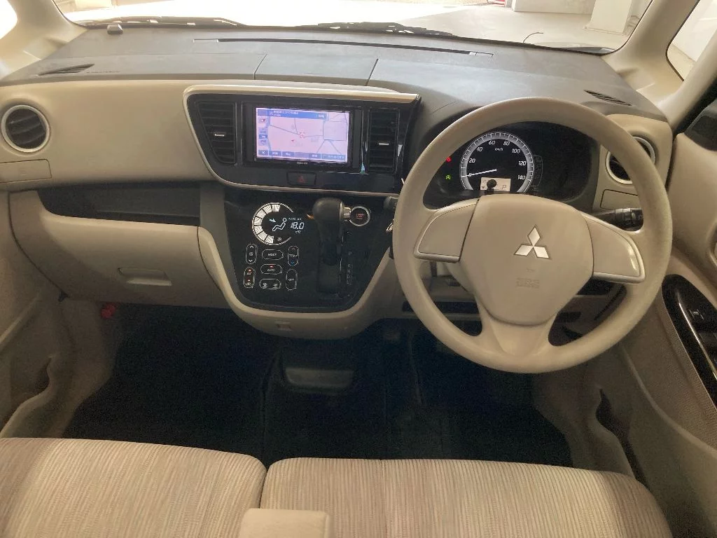 Mitsubishi eK X Space  с аукциона в Японии