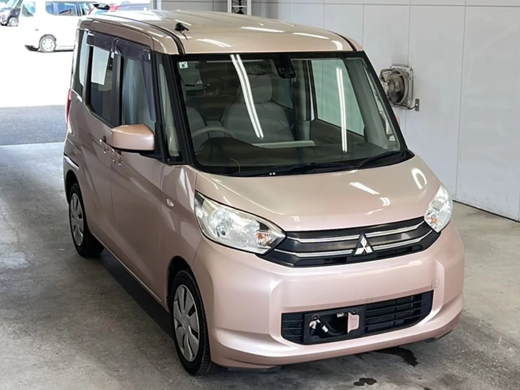 Mitsubishi eK X Space  с аукциона в Японии