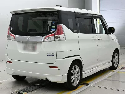 Suzuki Solio