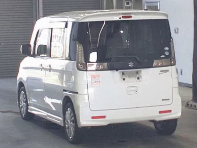 Suzuki Spacia