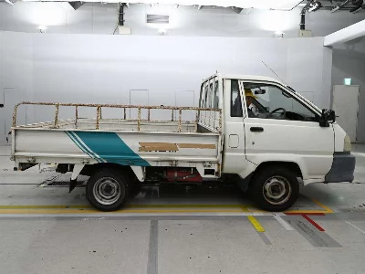 Toyota Lite Ace Truck