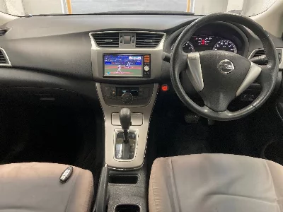 Nissan BLUEBIRD SYLPHY