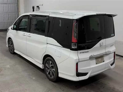 Honda STEPWGN SPADA