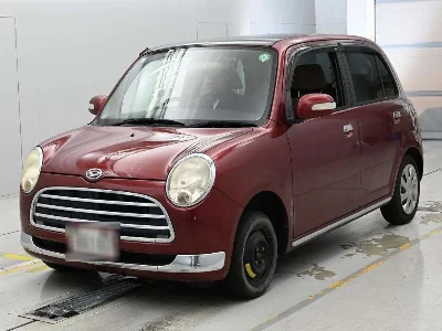Daihatsu Mira Gino