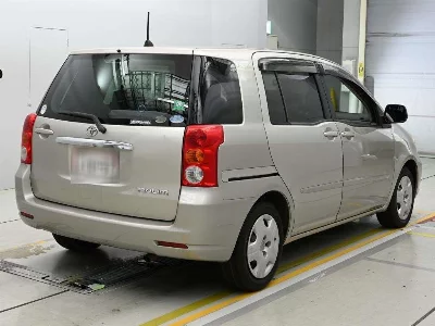 Toyota Raum