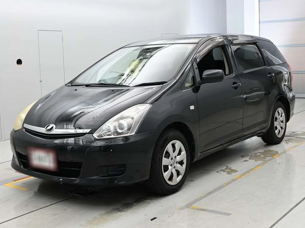 Toyota Wish  с аукциона в Японии