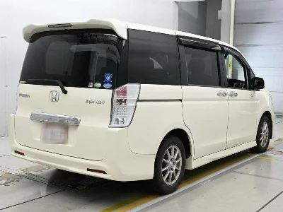 Honda STEPWGN SPADA