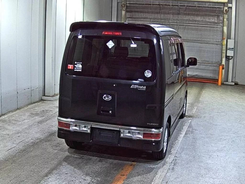 Daihatsu Atrai  с аукциона в Японии