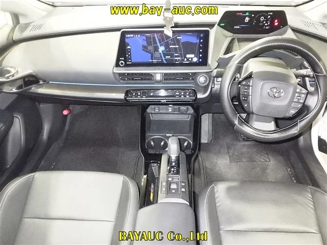 Toyota Prius  с аукциона в Японии