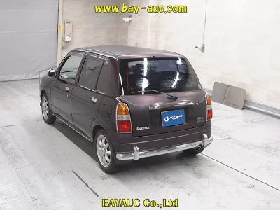 Daihatsu Mira Gino