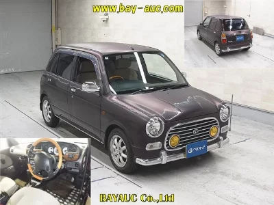 Daihatsu Mira Gino