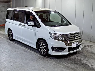 Honda STEPWGN SPADA