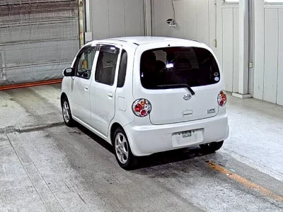 Daihatsu Move Latte