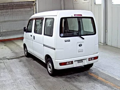Toyota Pixis Van