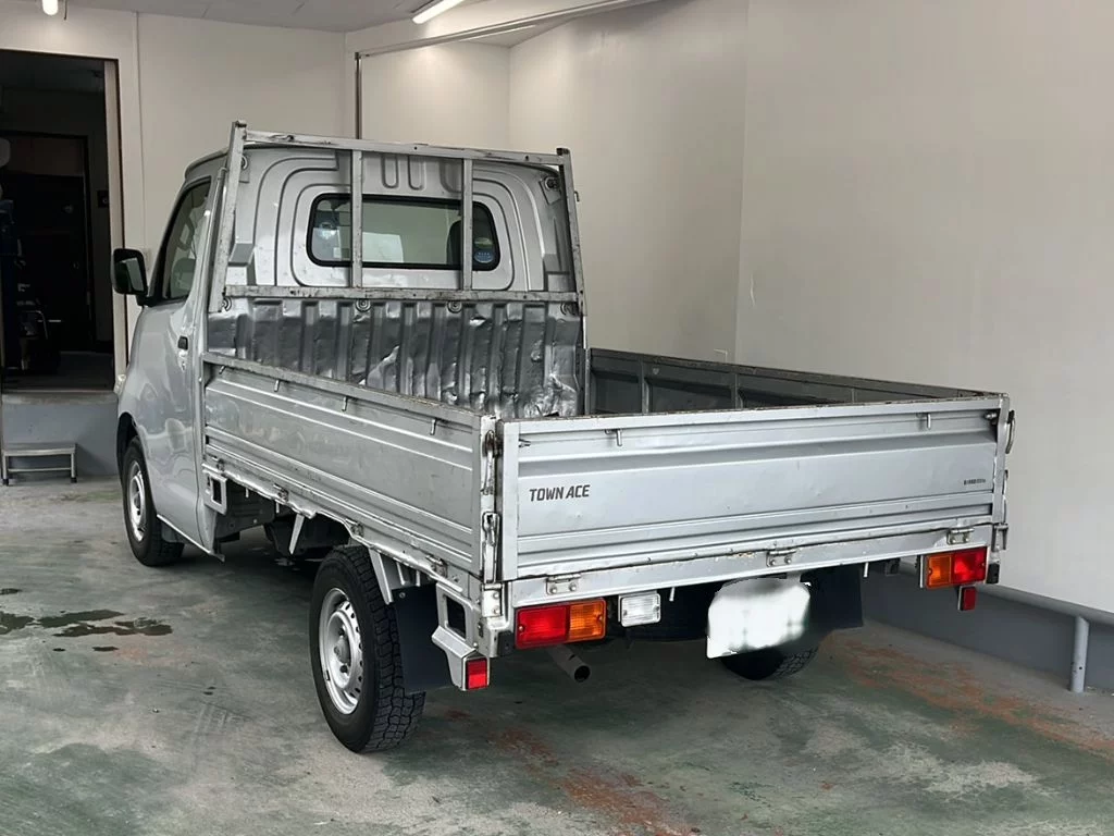 Toyota TownAce Truck  с аукциона в Японии