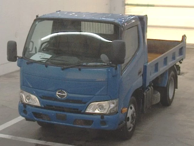 Hino Dutro  с аукциона в Японии