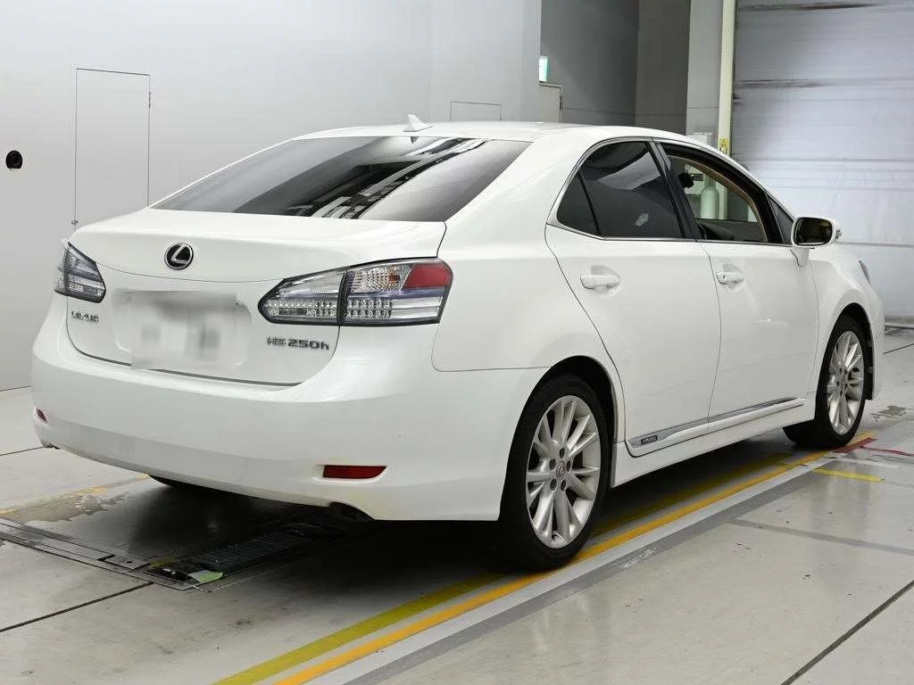 Lexus HS250h  с аукциона в Японии