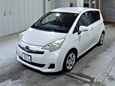 Toyota Ractis