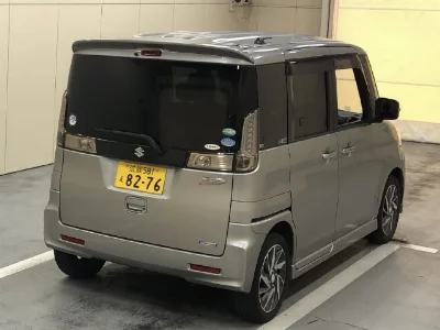 Suzuki Spacia Custom