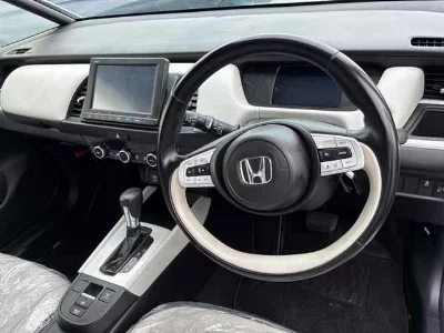 Honda FIT HYBRID