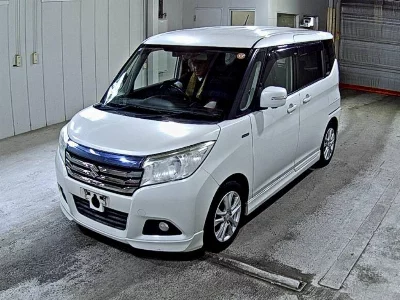 Suzuki Solio