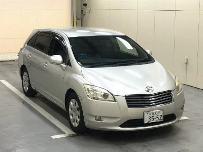 Toyota Mark X Zio
