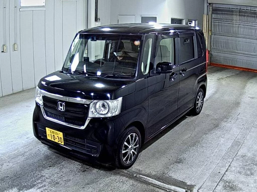 Honda N-Box  с аукциона в Японии