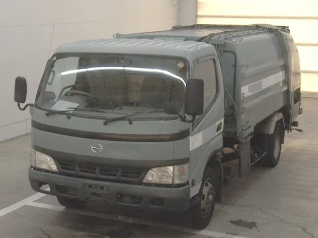 Hino Dutro  с аукциона в Японии