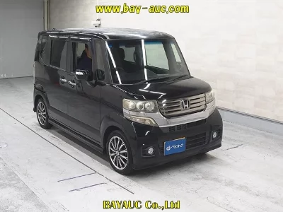 Honda N BOX CUSTOM