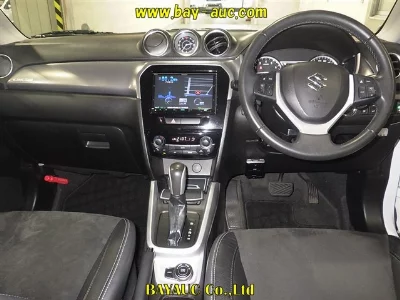 Suzuki Escudo