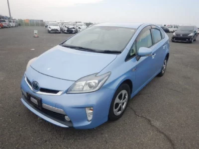 Toyota Prius PHV