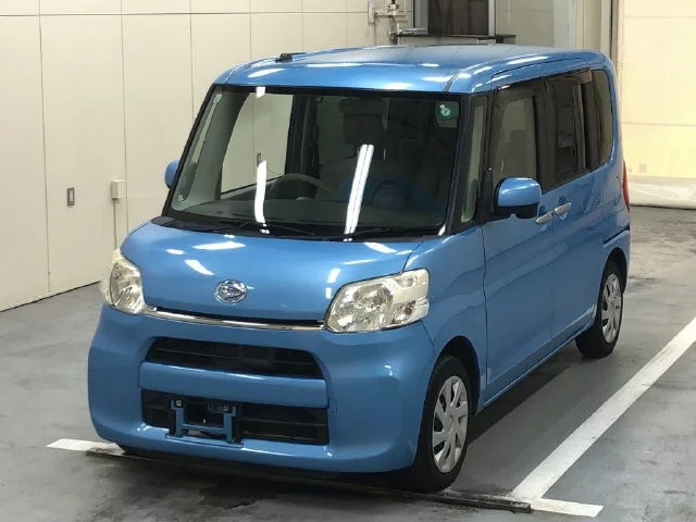 Daihatsu Tanto  с аукциона в Японии