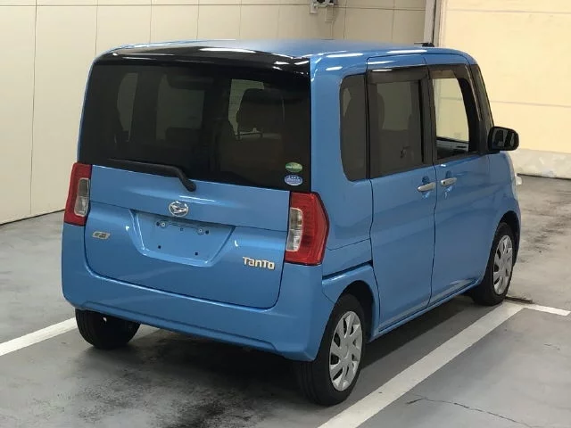 Daihatsu Tanto  с аукциона в Японии