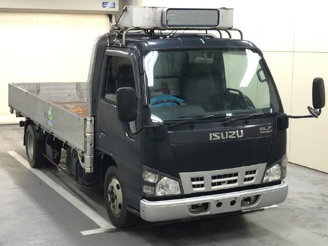Isuzu Elf  с аукциона в Японии