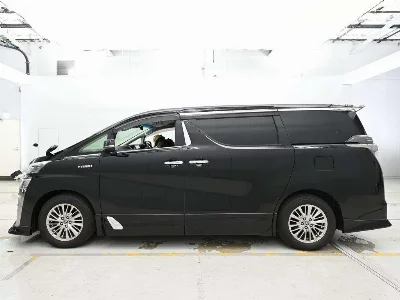 TOYOTA VELLFIRE HYBRID