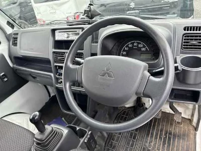Mitsubishi Minicab Truck