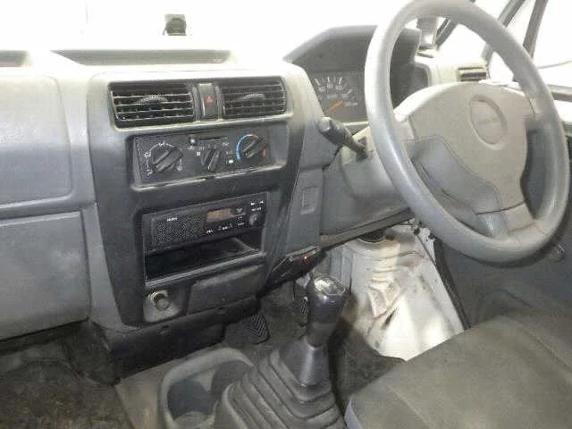 Nissan Clipper  с аукциона в Японии