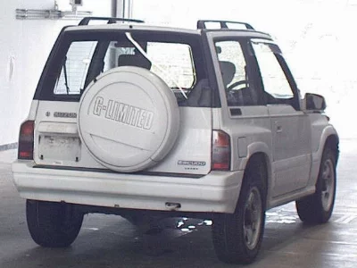 Suzuki Escudo