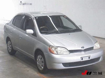 Toyota Platz