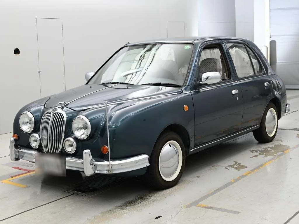 Mitsuoka Viewt  с аукциона в Японии