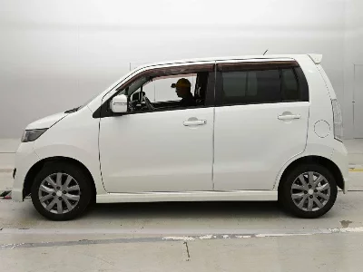 Suzuki WAGON R STINGRAY