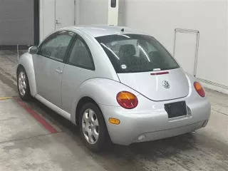 Volkswagen New Beetle