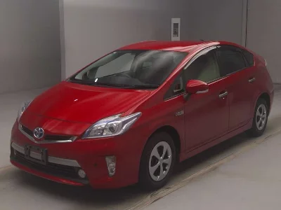 Toyota Prius PHV