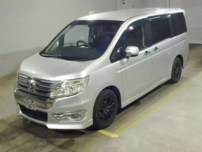 Honda STEPWGN SPADA