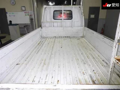 Nissan Vanette Truck