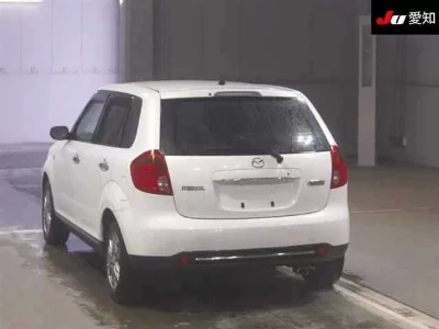 Mazda Verisa