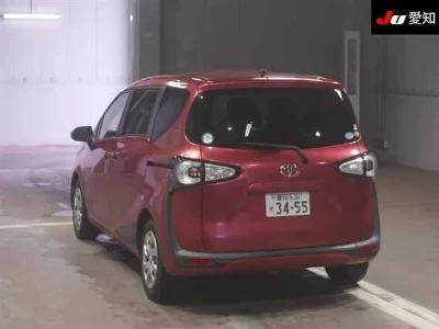 Toyota Sienta