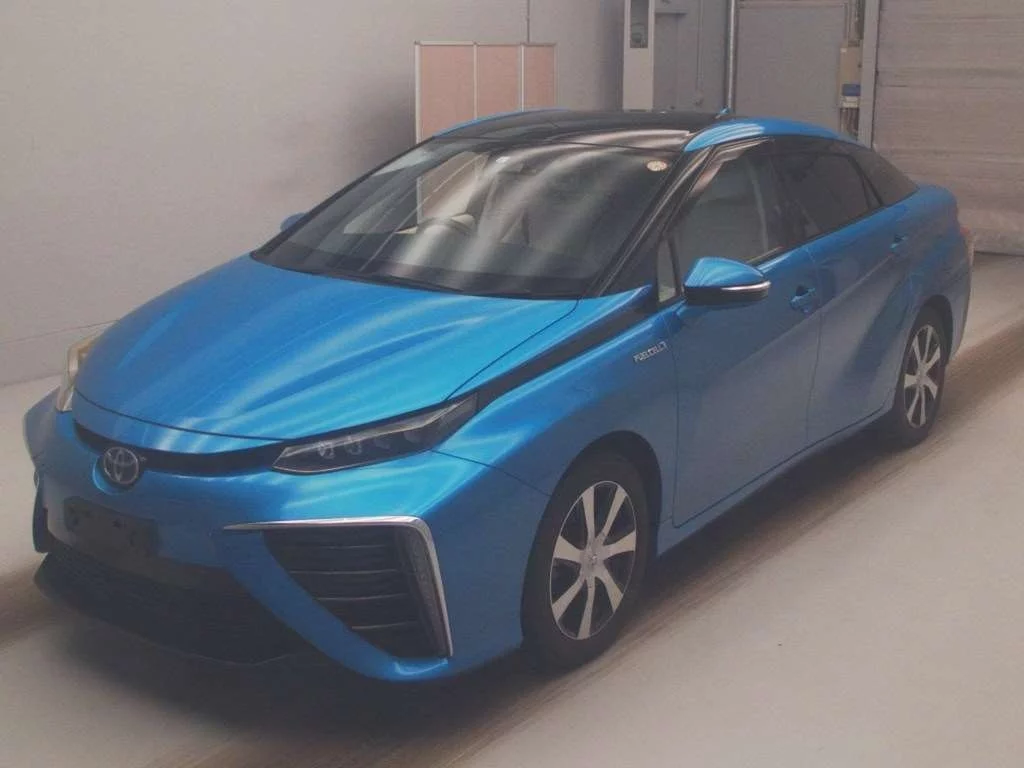 Toyota Mirai  с аукциона в Японии