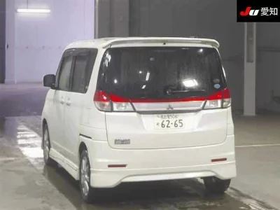 Mitsubishi Delica D:2
