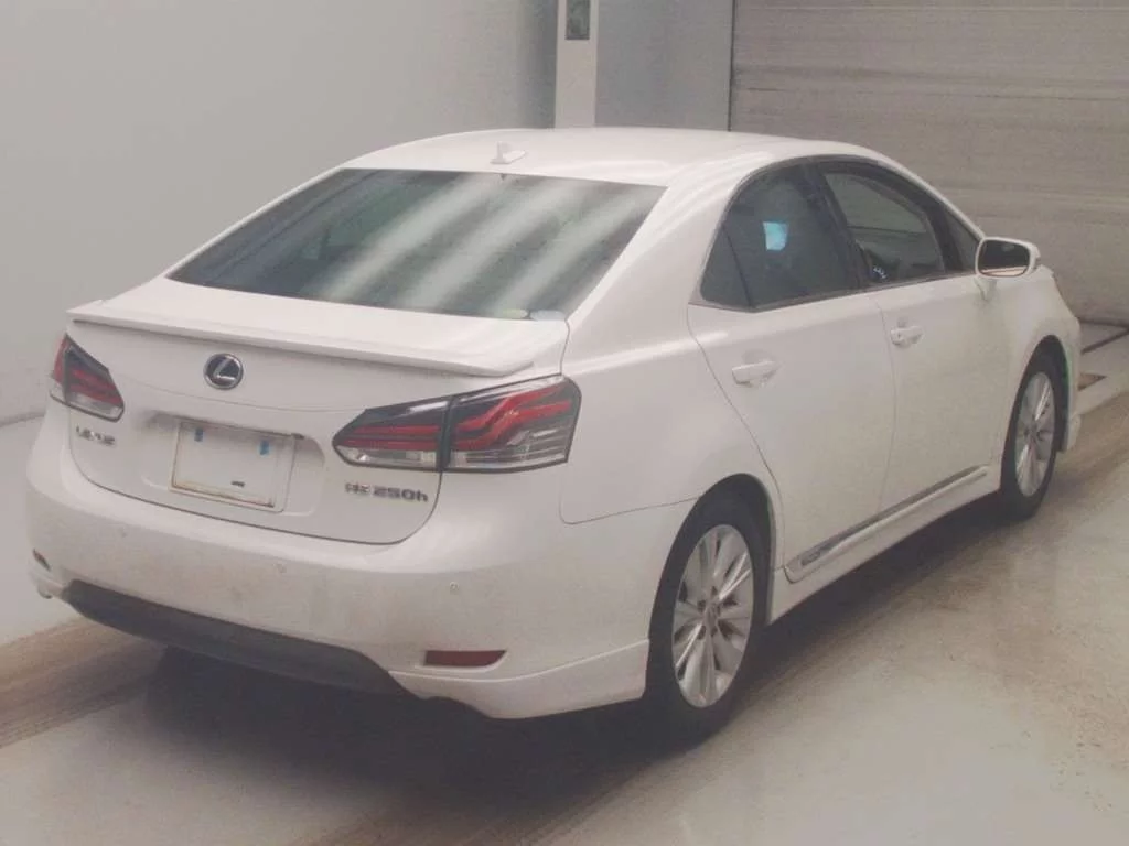 Lexus HS250h  с аукциона в Японии
